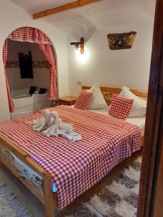 Campsite Cabanute Si Dracula Capatineni-Paminteni